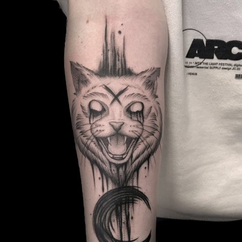 adrianna-urban-cat-satanic-cats-moon-blackwork-dark-style-tattoo-inkden-tattoo-studio-blackpool