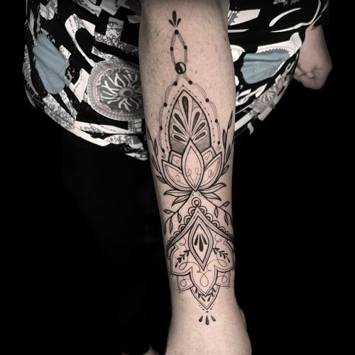adrianna-urban-mandala-mandalas-linework-feminine-tattoo-inkden-tattoo-studio-blackpool