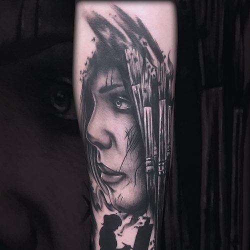 painting-face-avant-garde-grey-chest-realistic-chris-Strach-inkden-tattoo-Blackpool