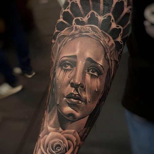 Virgin-merry-with-rose-by-Pedro-VanDiesel-Tattoo_Inkden-Tattoo-Studio_Blackpool