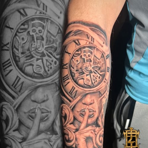 female-face-cogs-watch-clock-black-grey-realism