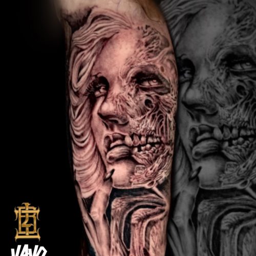 female-Face-Zombiefied-Creepystyle-BlackAndGrey-partsleeve