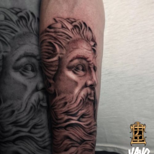 greek-god-statue-blackandgrey-softshading--Luke-Tattoo-Inkden-Blackpool